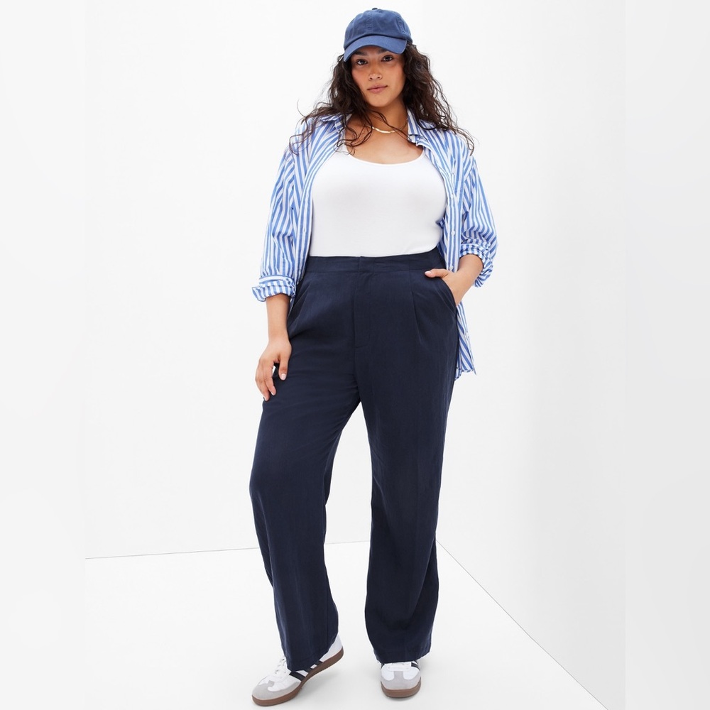 Gap HighRise SoftSuit Trousers